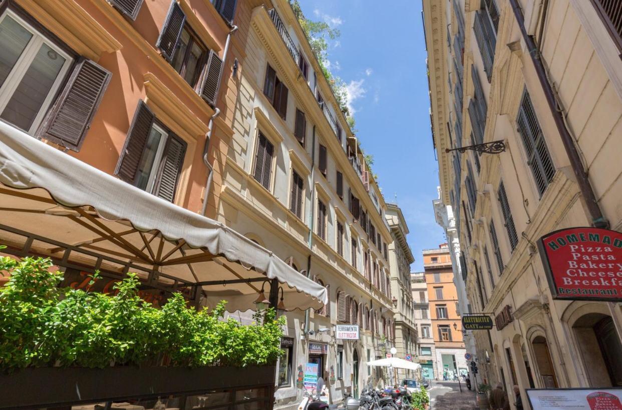 Piazza Barberini Lägenhet Rom Exteriör bild